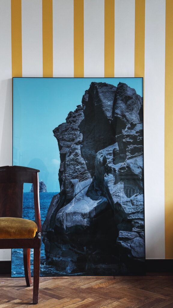 BRUXELLES - La photographie grand format, les rayures graphiques et le mélange des genres